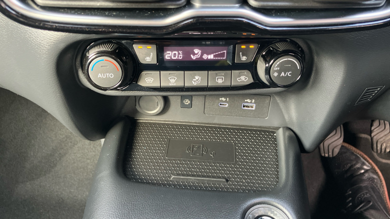 Nissan Juke 1.0 DiG-T Tekna 5dr Petrol Hatchback